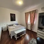 India Oda ve Kahvaltı