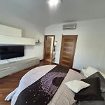 India Oda ve Kahvaltı Trecastagni