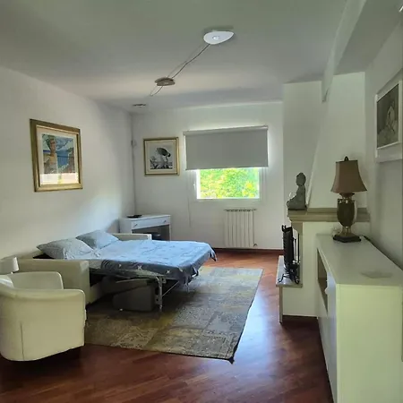 India B&B 트레카스타니
