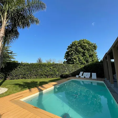 India 4* Trecastagni